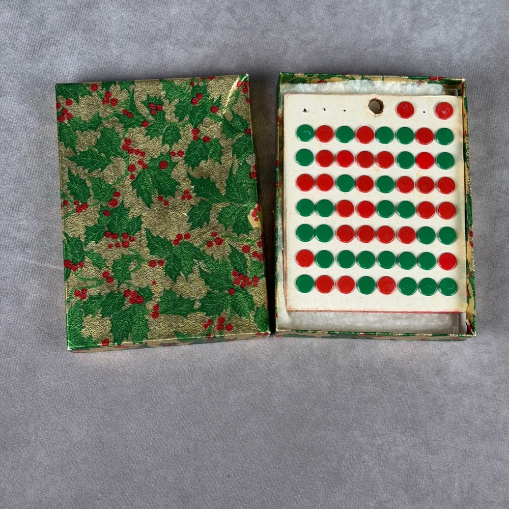 Vintage Red and Green Thumb Tacks Christmas Holly Gift Box Flat Head Push Pins